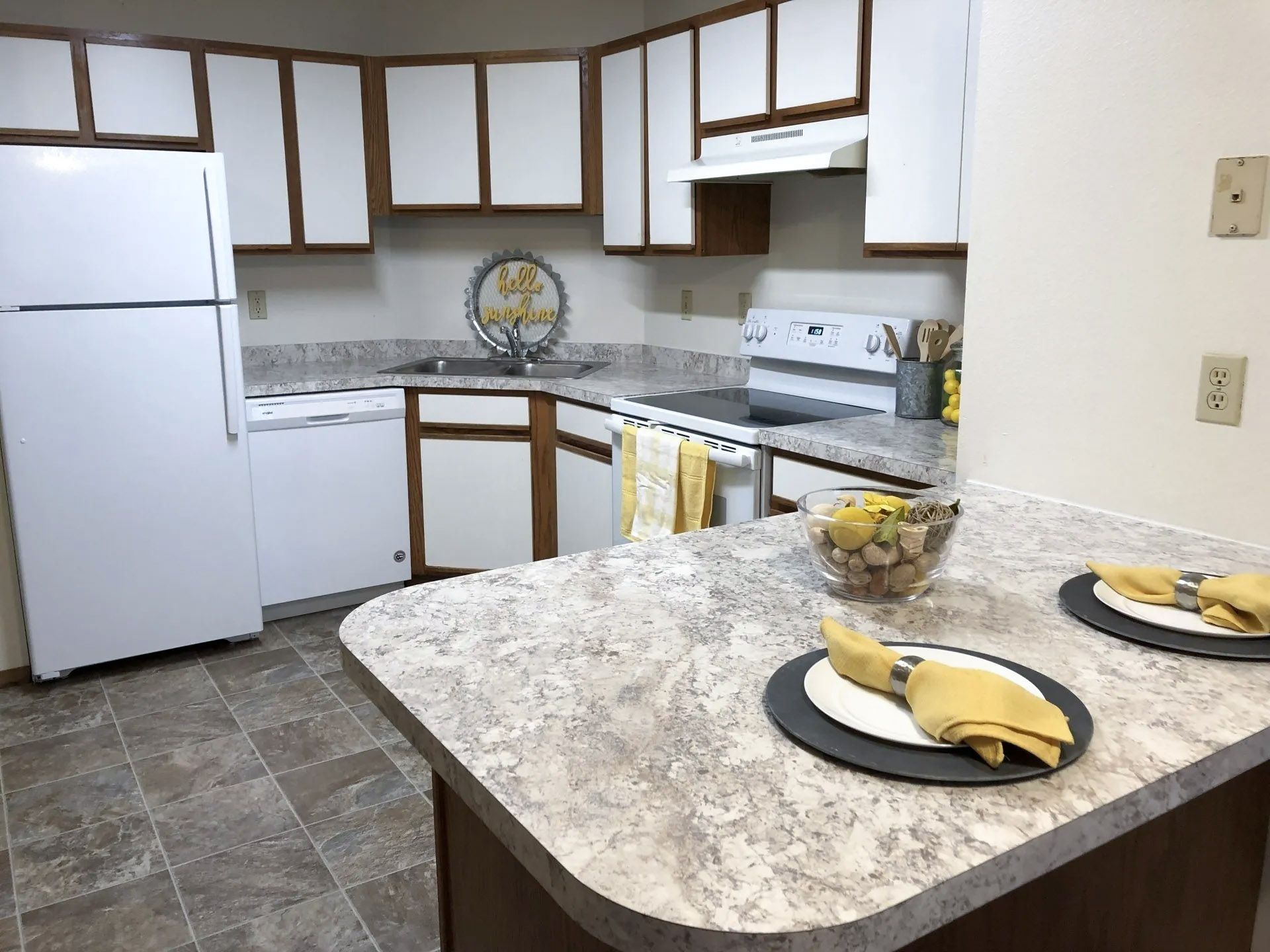 Archway Apartments - Kitchen