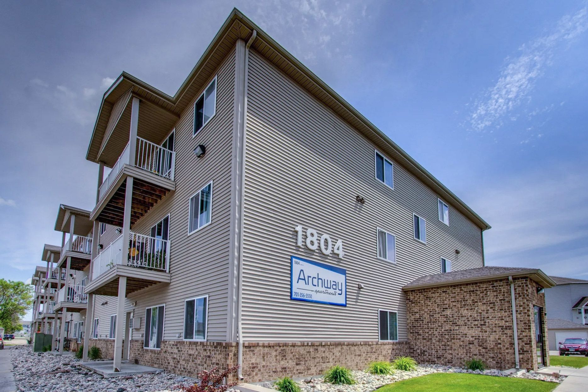 Archway Apartments - Entrance