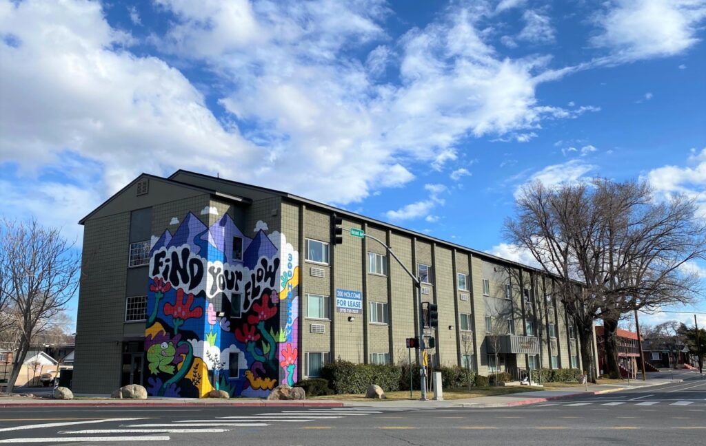 300 Holcomb Avenue