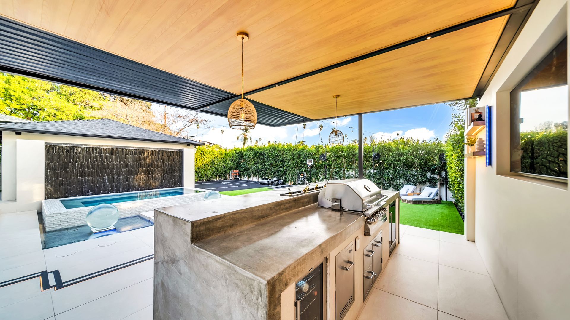 Custom pool and outdoor living space in Los Angeles. Designed and built by Westmod.