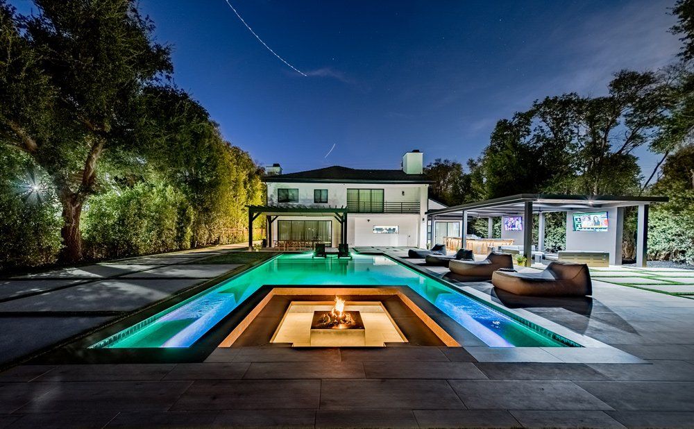 Custom Pool provided by swimming pool builder in San Juan Capistrano - Westmod Custom Pool provided by swimming pool builder in San Juan Capistrano - Westmod