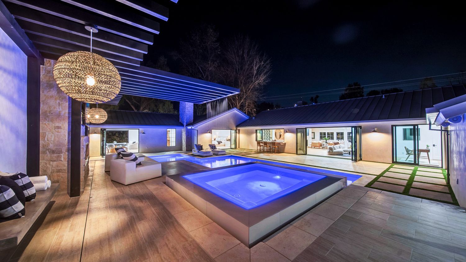 custom backyard design by Westmod