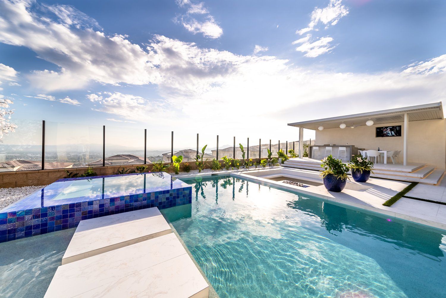 Luxury Swimming pool in Porter Ranch, CA.