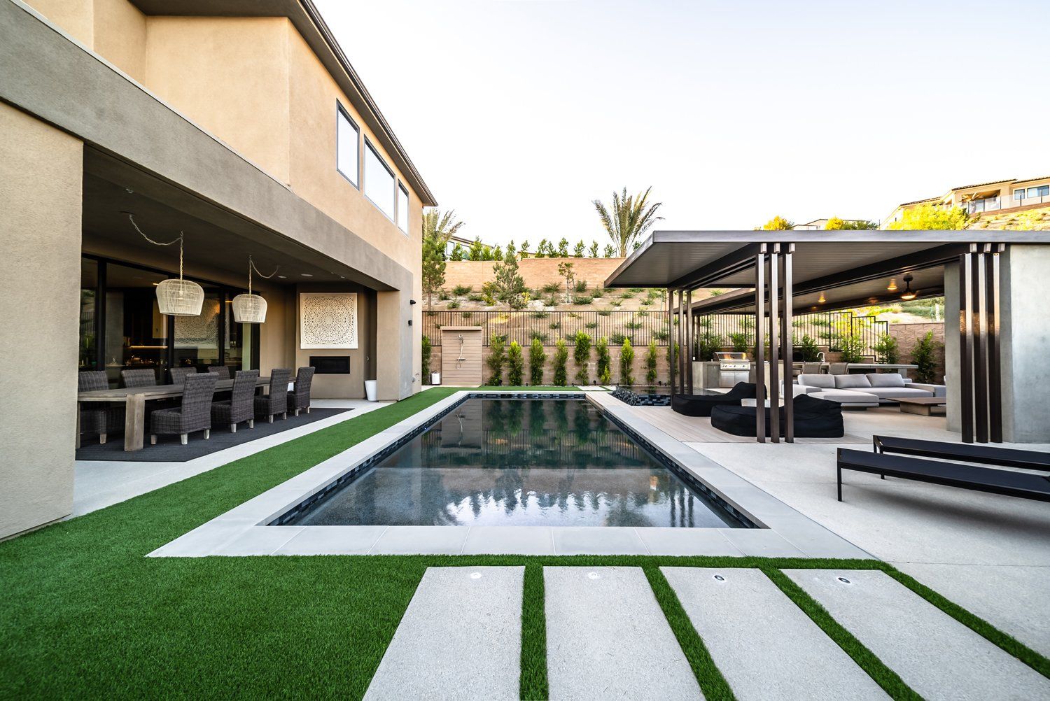 Luxury Swimming pool in Porter Ranch, CA.