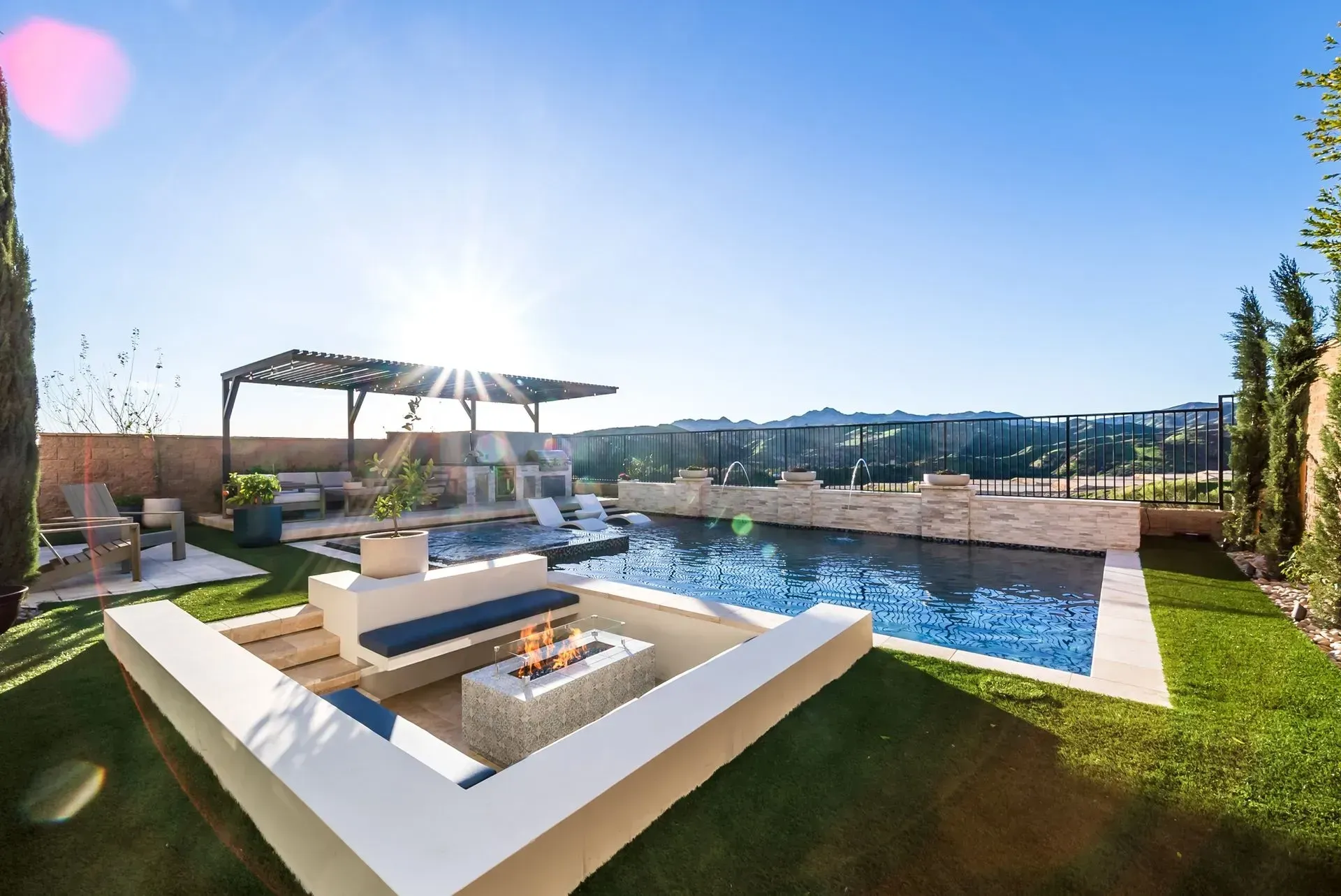 Do I need permits to build an inground swimming pool in Southern California. Do I need permits to build an inground swimming pool in Southern California.