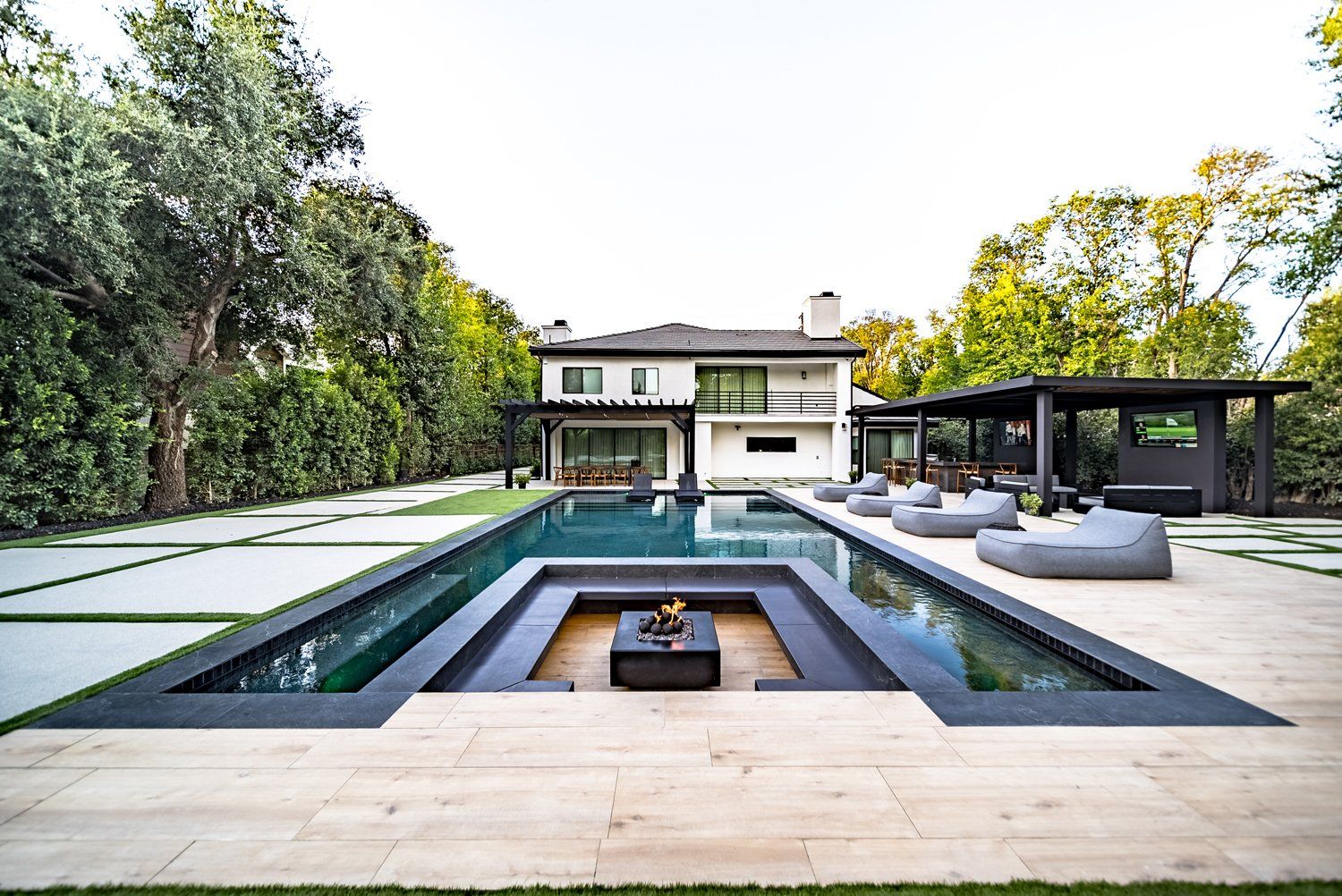 luxury pool