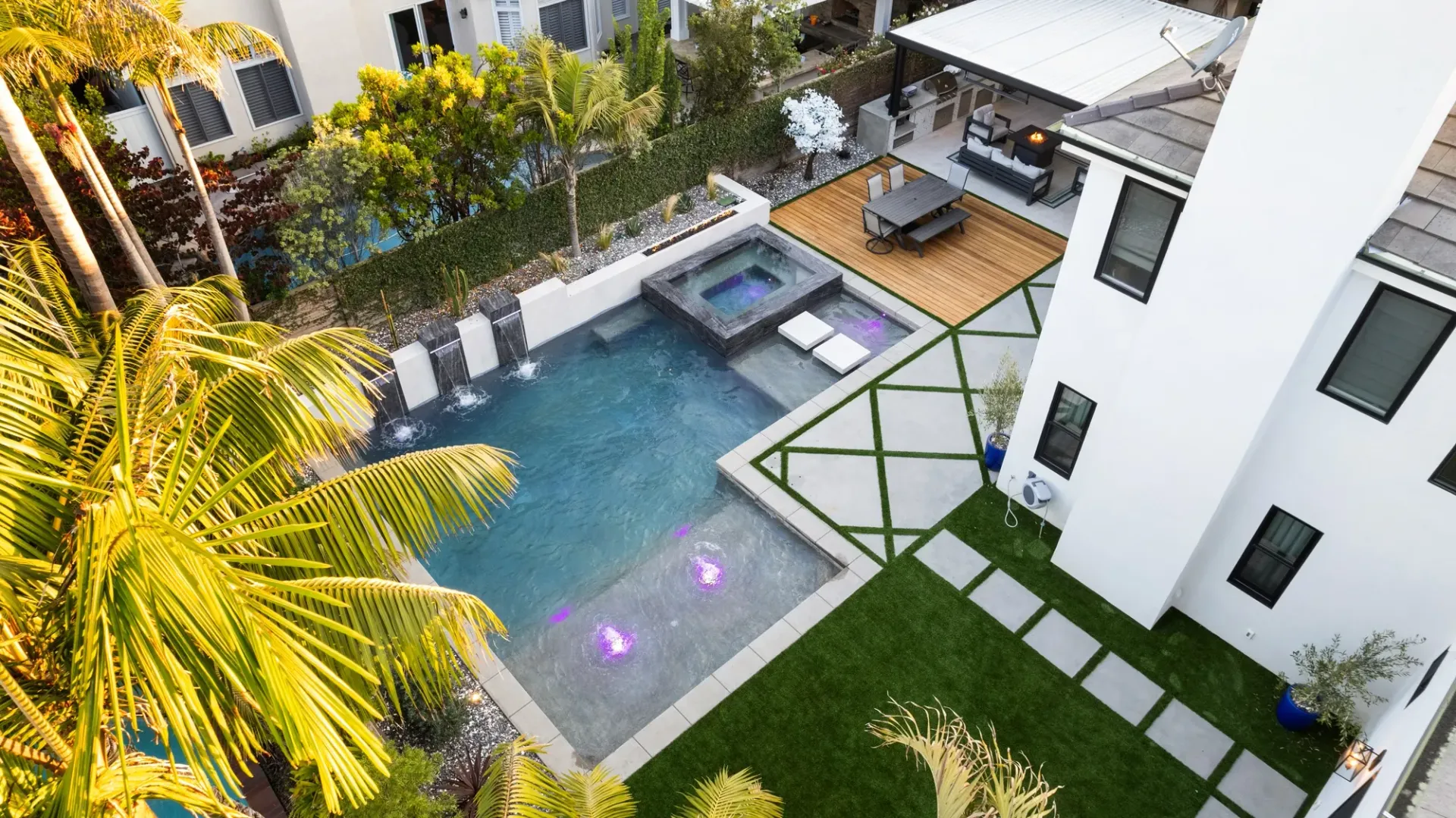 Rhythm by Westmod. Luxury Pool Build in Huntington Beach, CA.