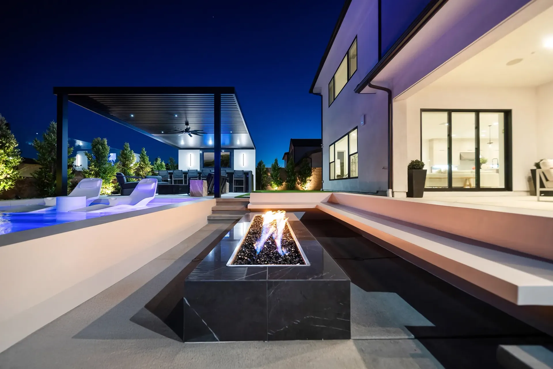 Luxury pool and outdoor living space in Porter Ranch, CA. Design and construction by Westmod.