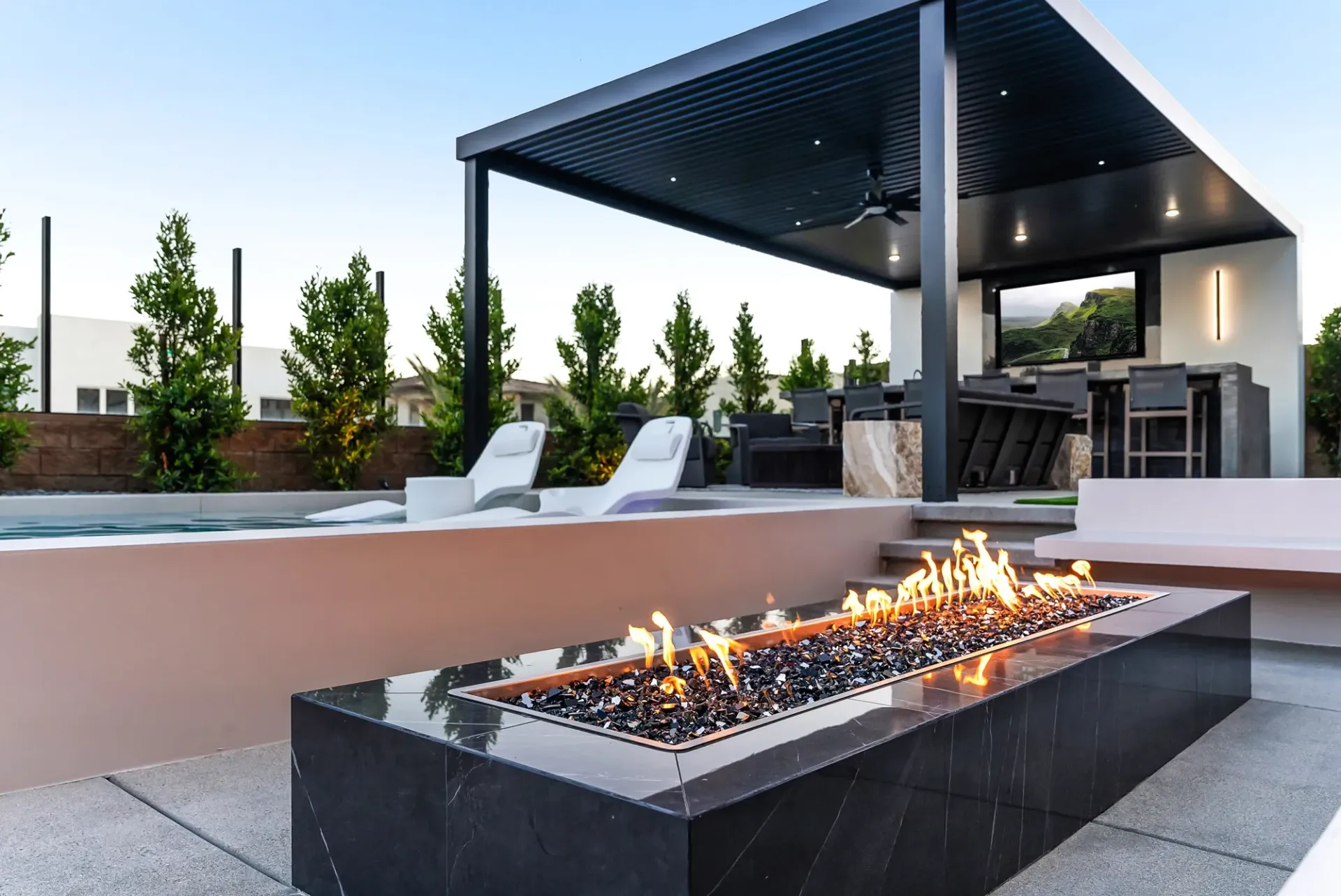 Luxury pool and outdoor living space in Porter Ranch, CA. Design and construction by Westmod.