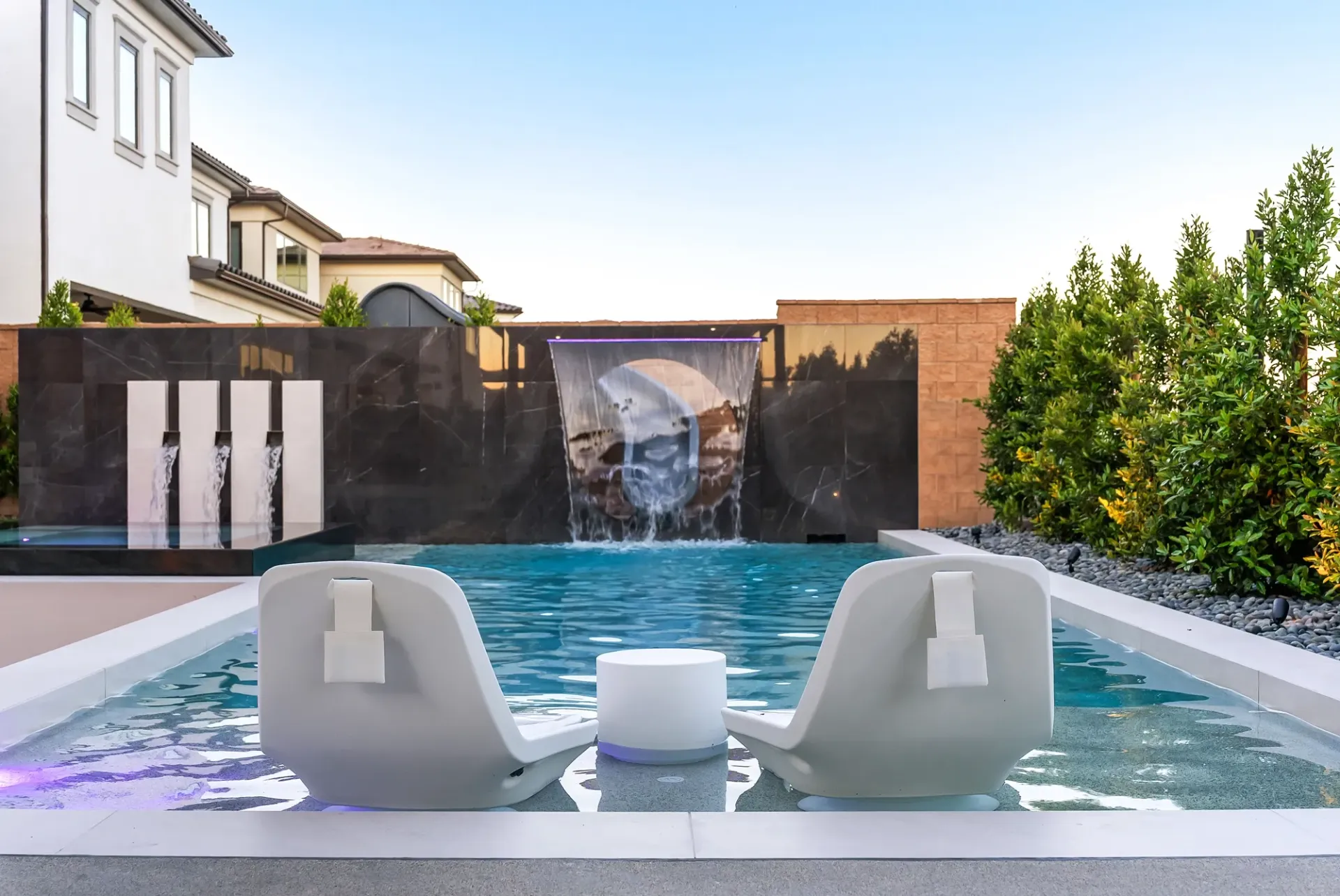 Luxury pool and outdoor living space in Porter Ranch, CA. Design and construction by Westmod.