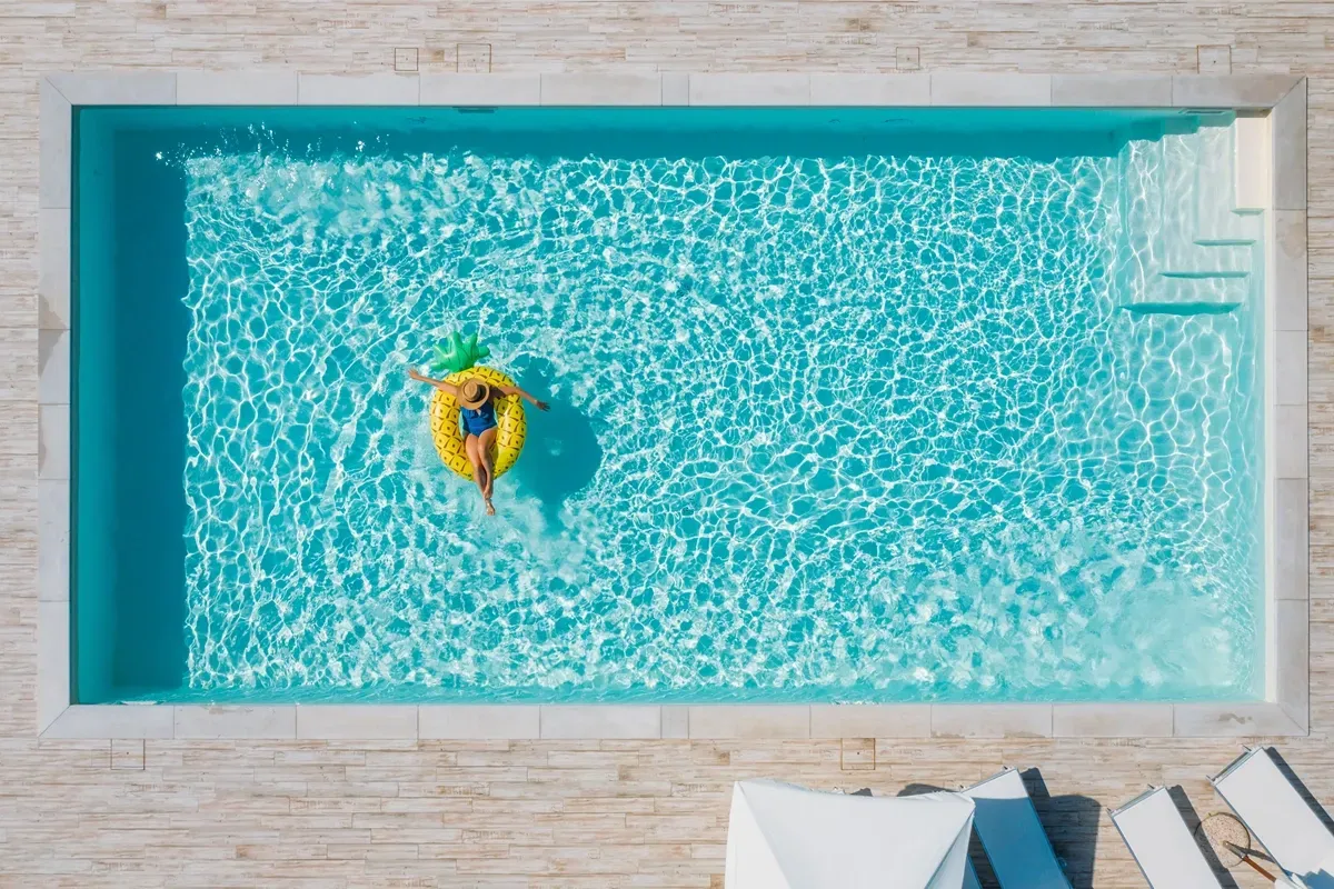 Most expensive type of swimming pool to build. Most expensive type of swimming pool to build.