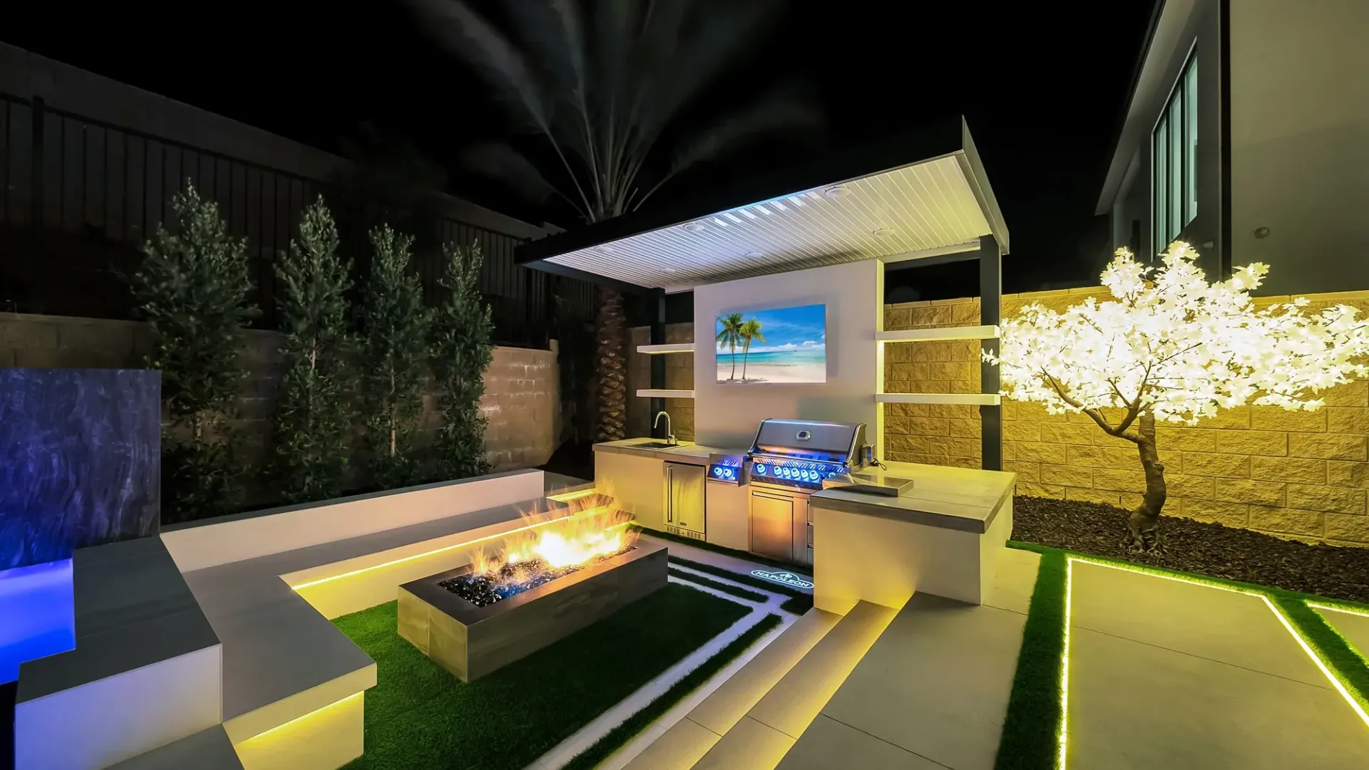 Luxury pool and outdoor living project in Los Angeles, CA. Design and build by Westmod.