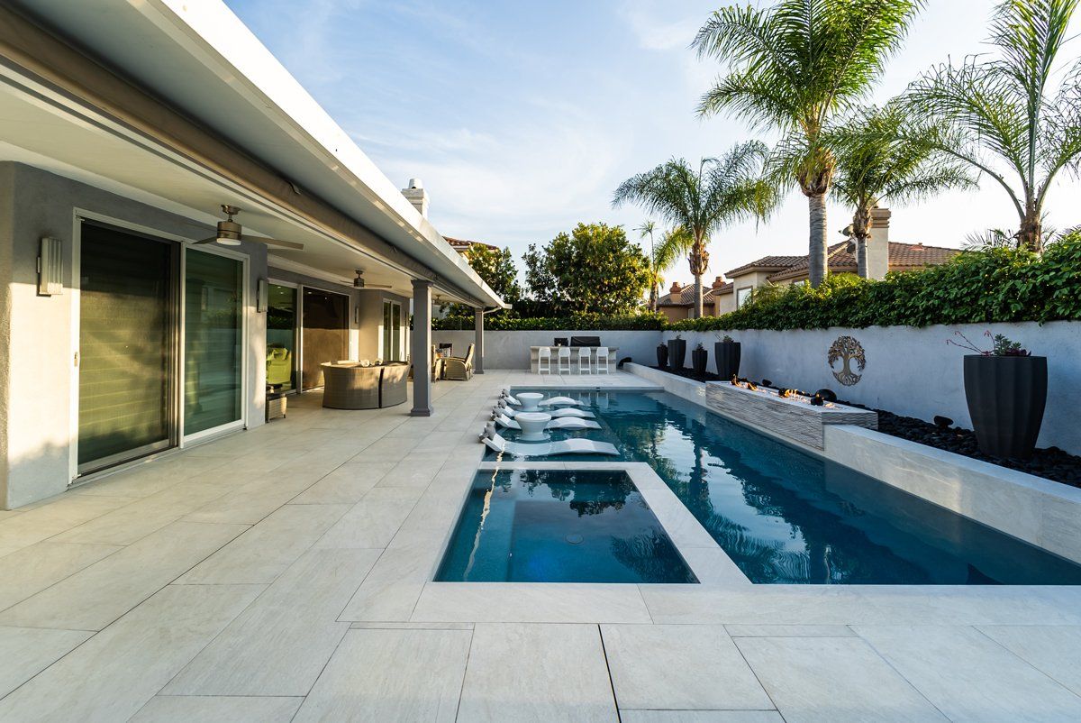 Luxury Swimming pool in Villa Park, CA.