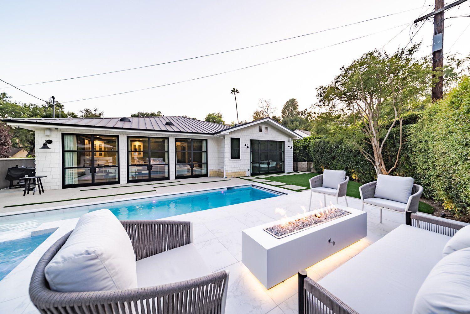 Luxury Swimming pool in La Canada Flintridge, CA. Luxury Swimming pool in La Canada Flintridge, CA.