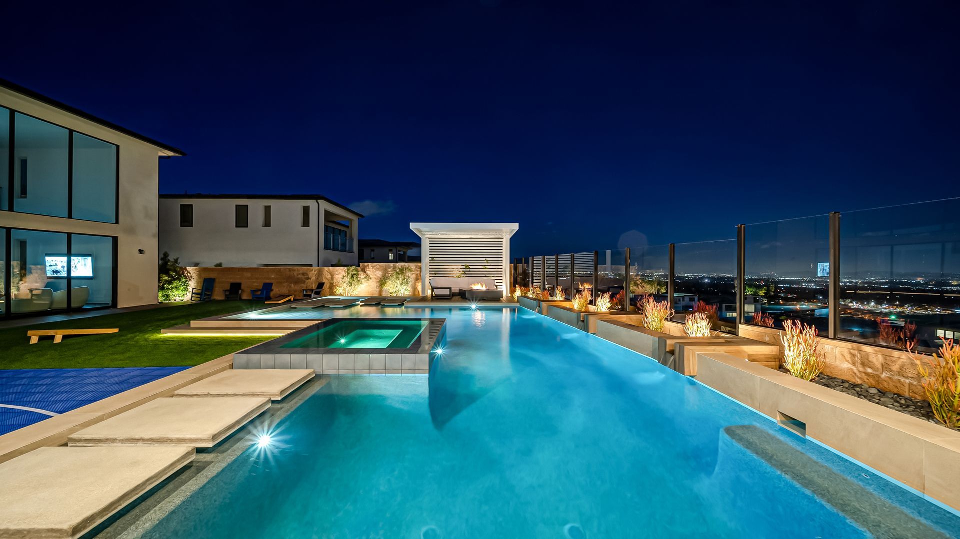 luxury pool and outdoor living space by Westmod