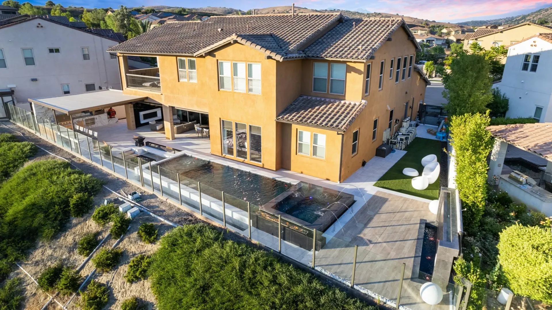 The Crest - an ultra modern and luxurious outdoor living space in Brea, CA.