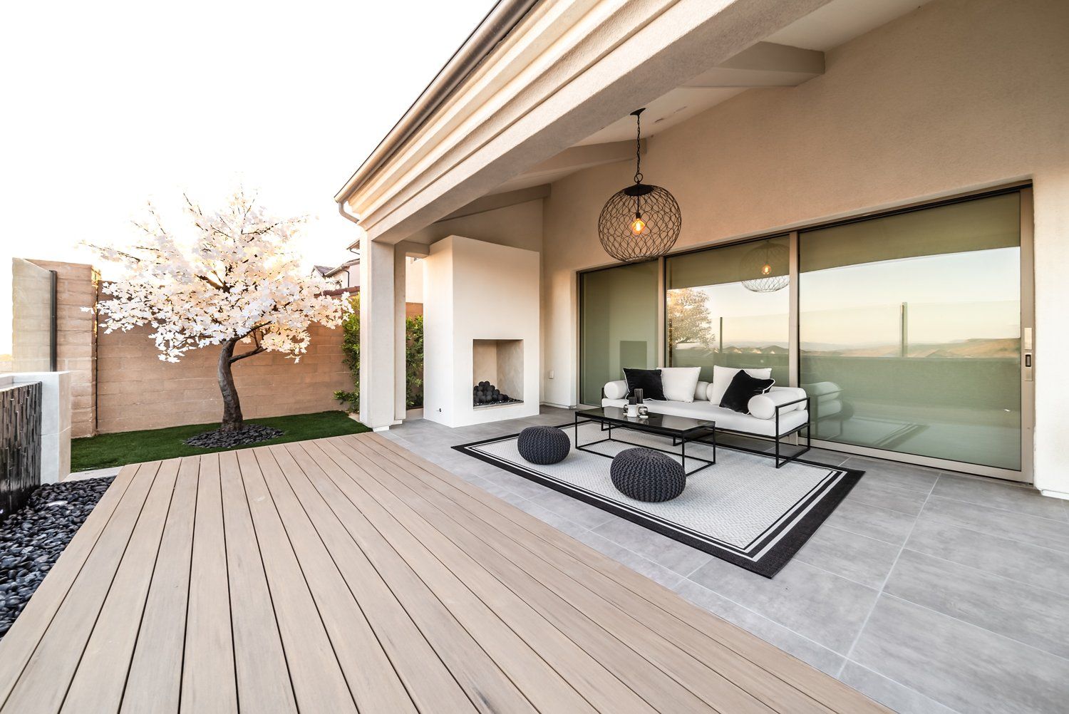 Luxury Swimming pool in Irvine, CA.