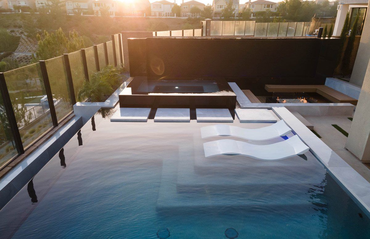 Luxury Swimming pool in Porter Ranch, CA.