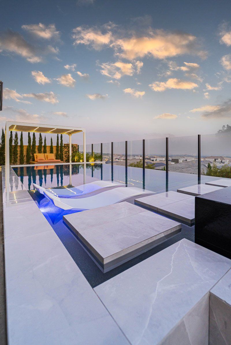 Luxury Swimming pool in Porter Ranch, CA.