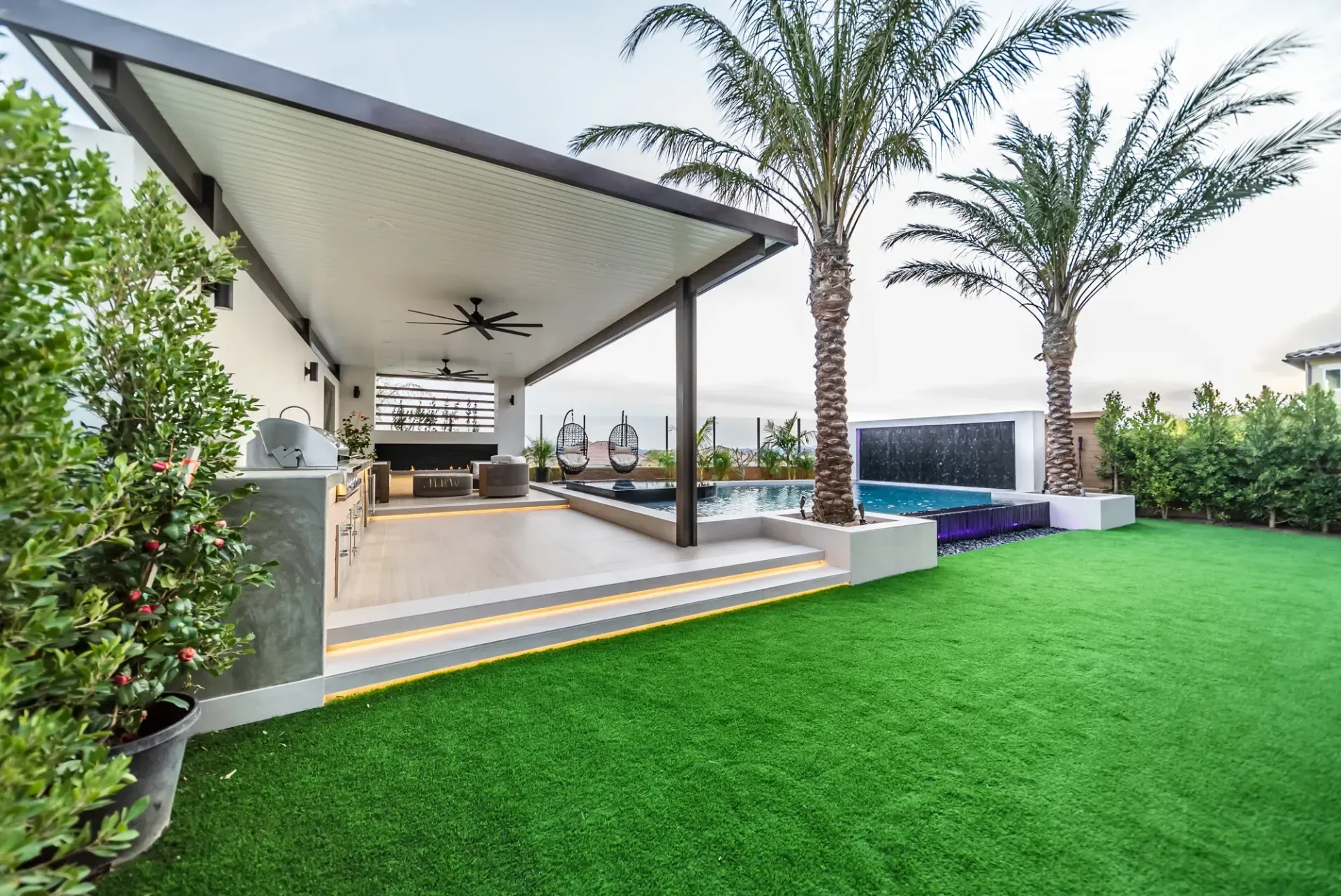 Luxury Swimming pool in Porter Ranch, CA.