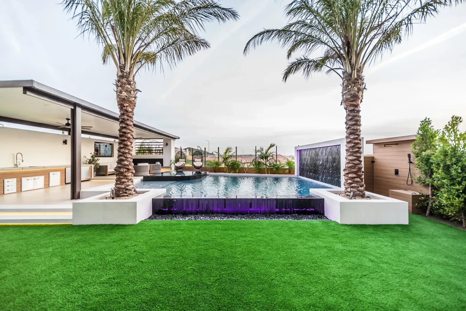 Luxury Swimming pool in Porter Ranch, CA.