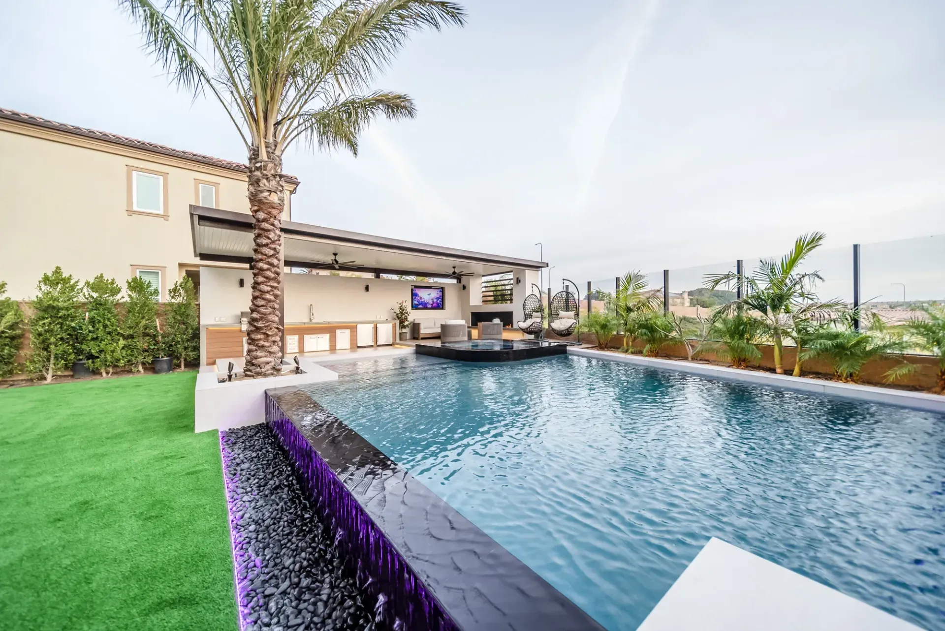 Luxury Swimming pool in Porter Ranch, CA.