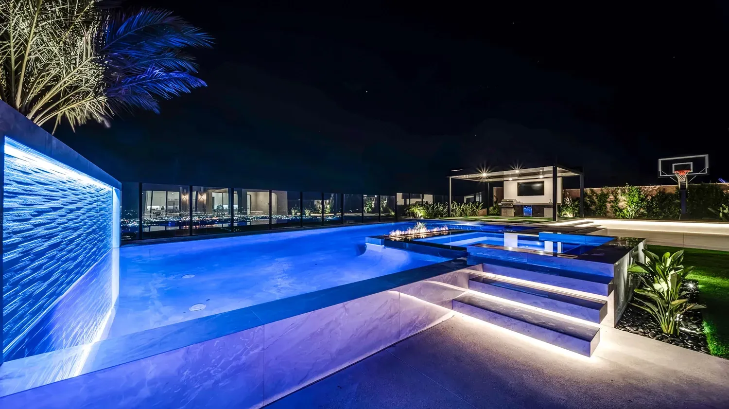 Luxury pool in Porter Ranch, CA.