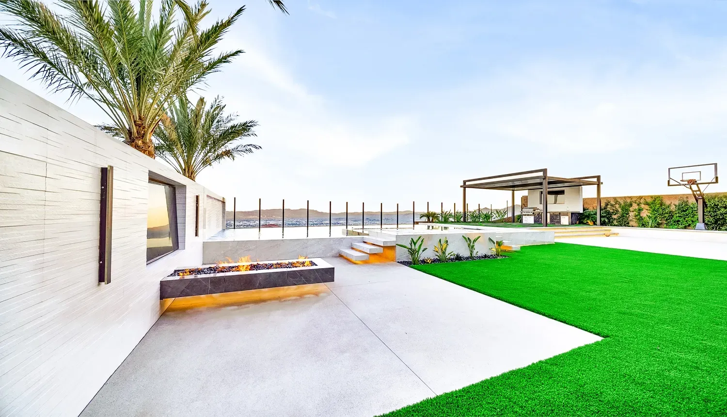 Luxury pool in Porter Ranch, CA.