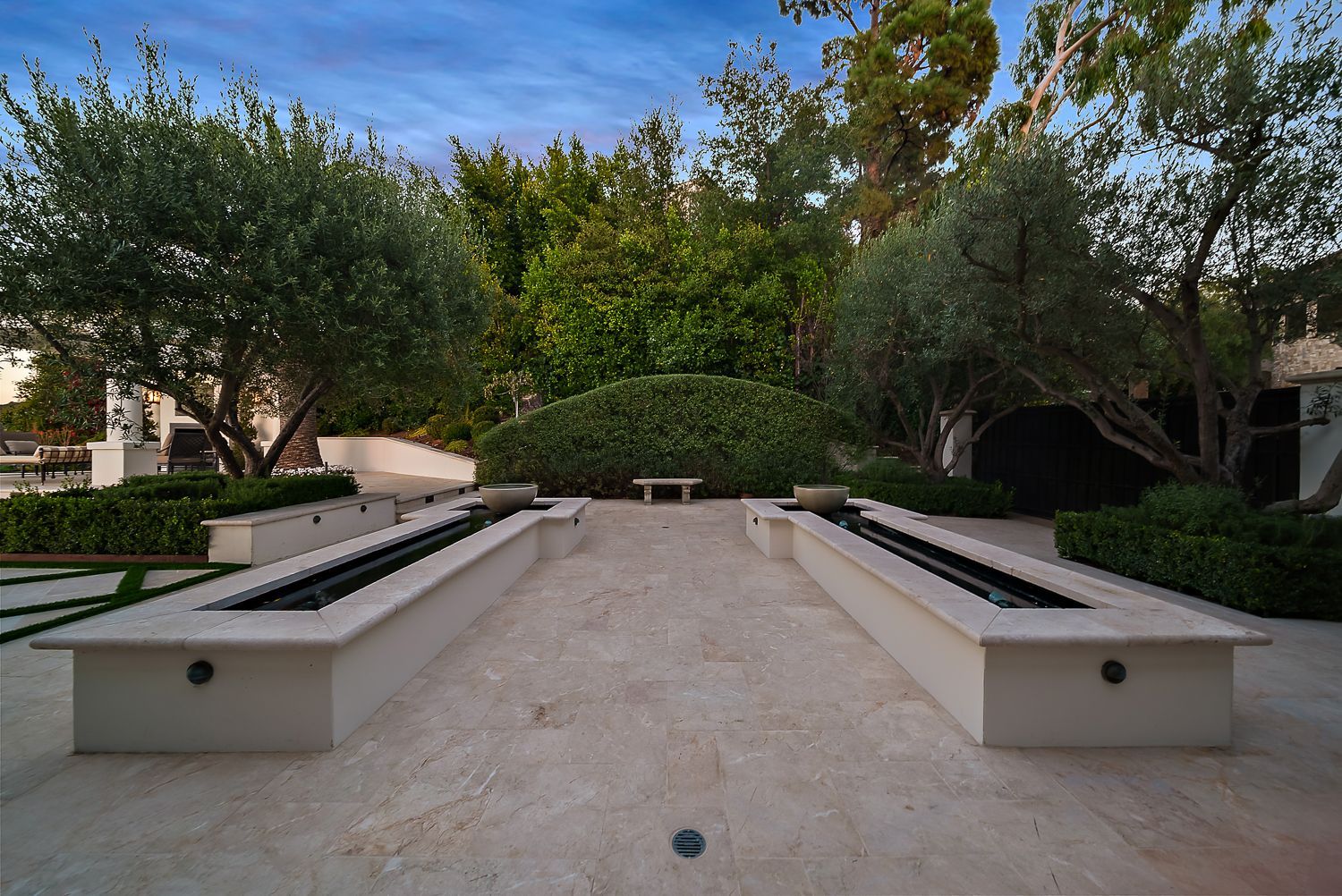 custom pool overlooking lake in Los Angeles, CA.