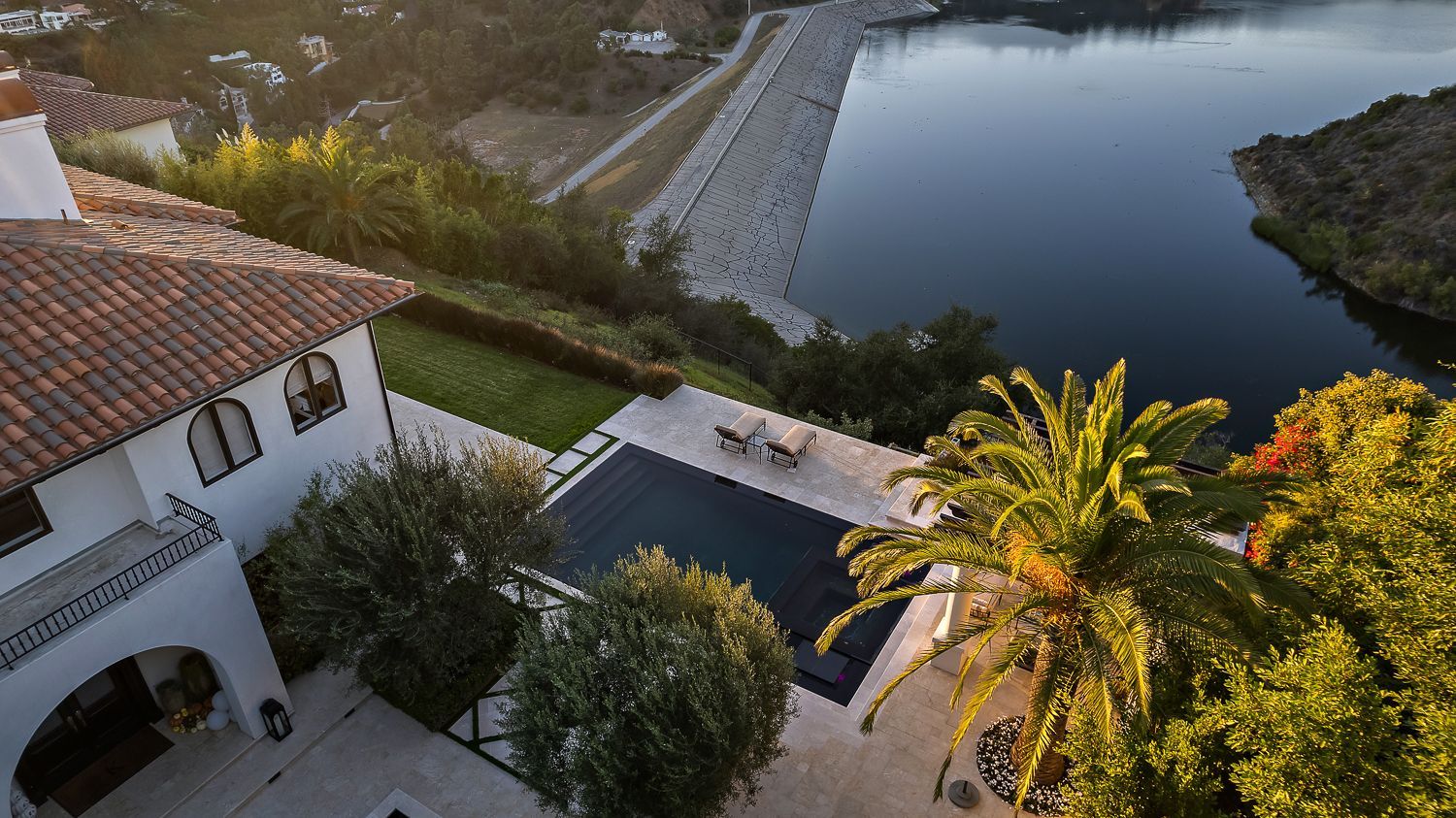 custom pool overlooking lake in Los Angeles, CA.
