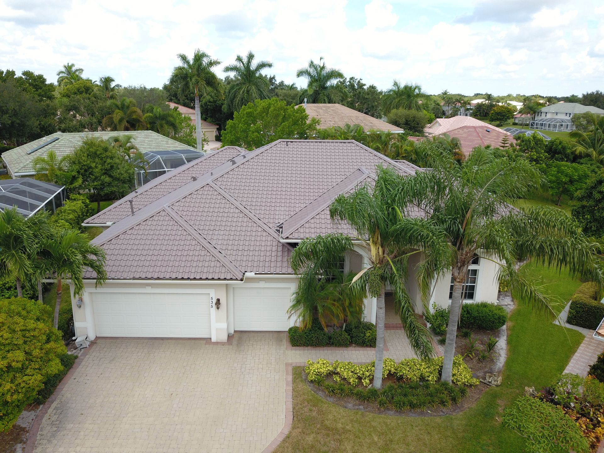 Elevate your South Florida home with affordable luxury roofing