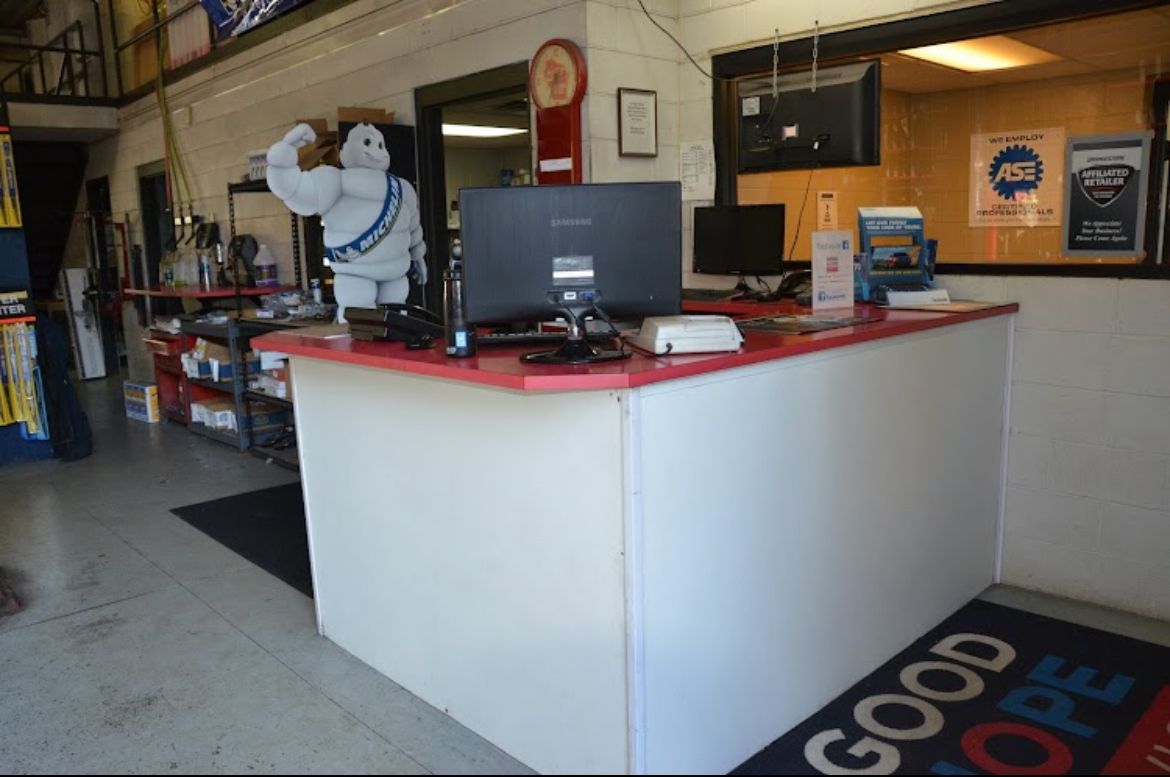Lobby | Good Hope Service
