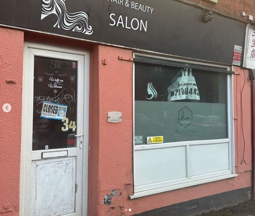 Spray Maestro before starting a shop front respray of the walls and sign board