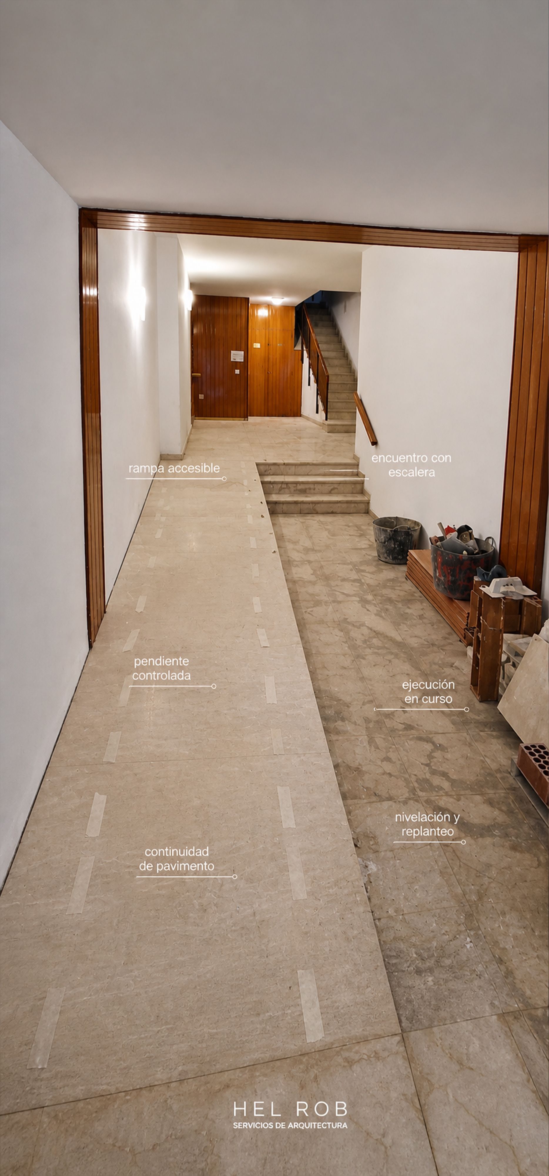 rampa de acceso adaptada según normativa en edificio en Valencia