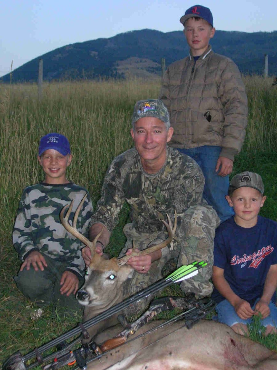 9/1/2007 1st Animal with a Bow!