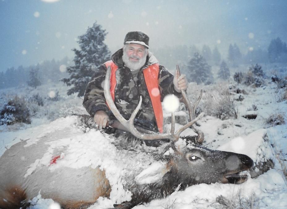 Rifle Elk/Deer Hunts Gallery Image