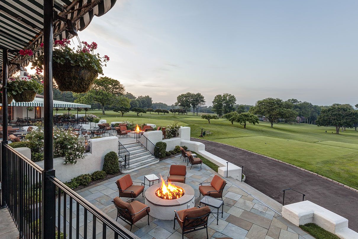 Distinctive Wee Burn Country Club Car Service | Regal Lane