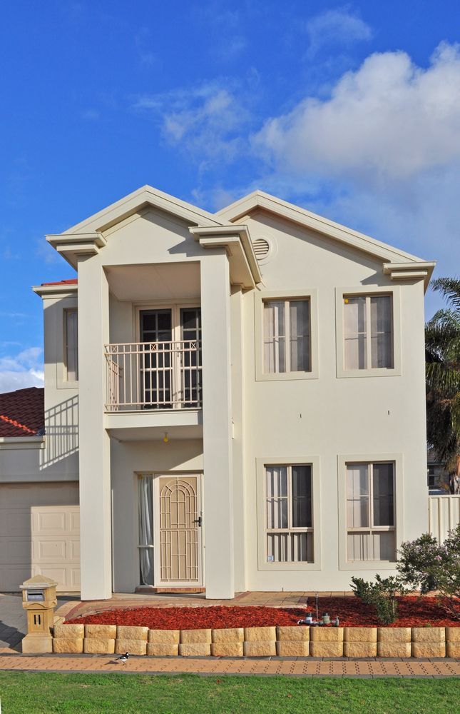 White Australian House — Licensed Conveyancing Agent in Palmerston, NT