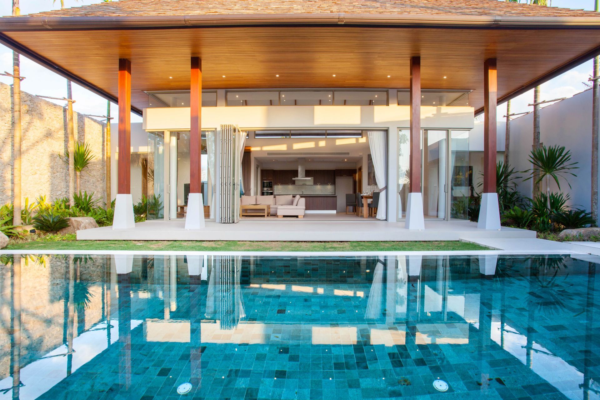 Pool Construction in Englewood, FL