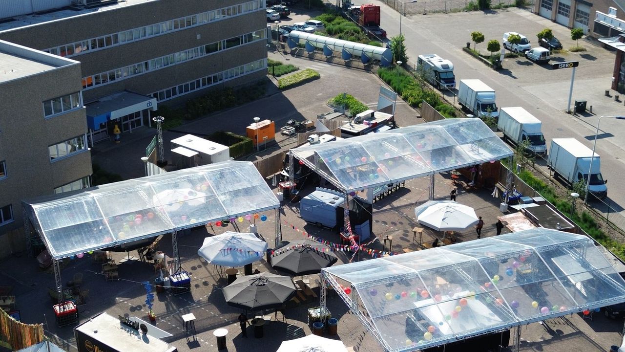 Transparante frametenten overdag