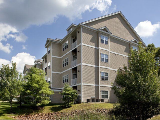 Apartment Exterior at Longview At Georgetown.