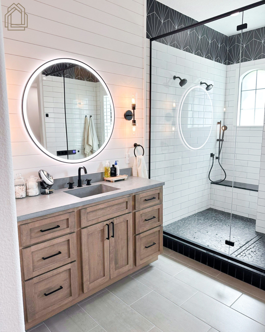 vanity cabinets
custom bathroom cabinetry
luxury bathroom remodel
bathroom storage
custom storage solutions