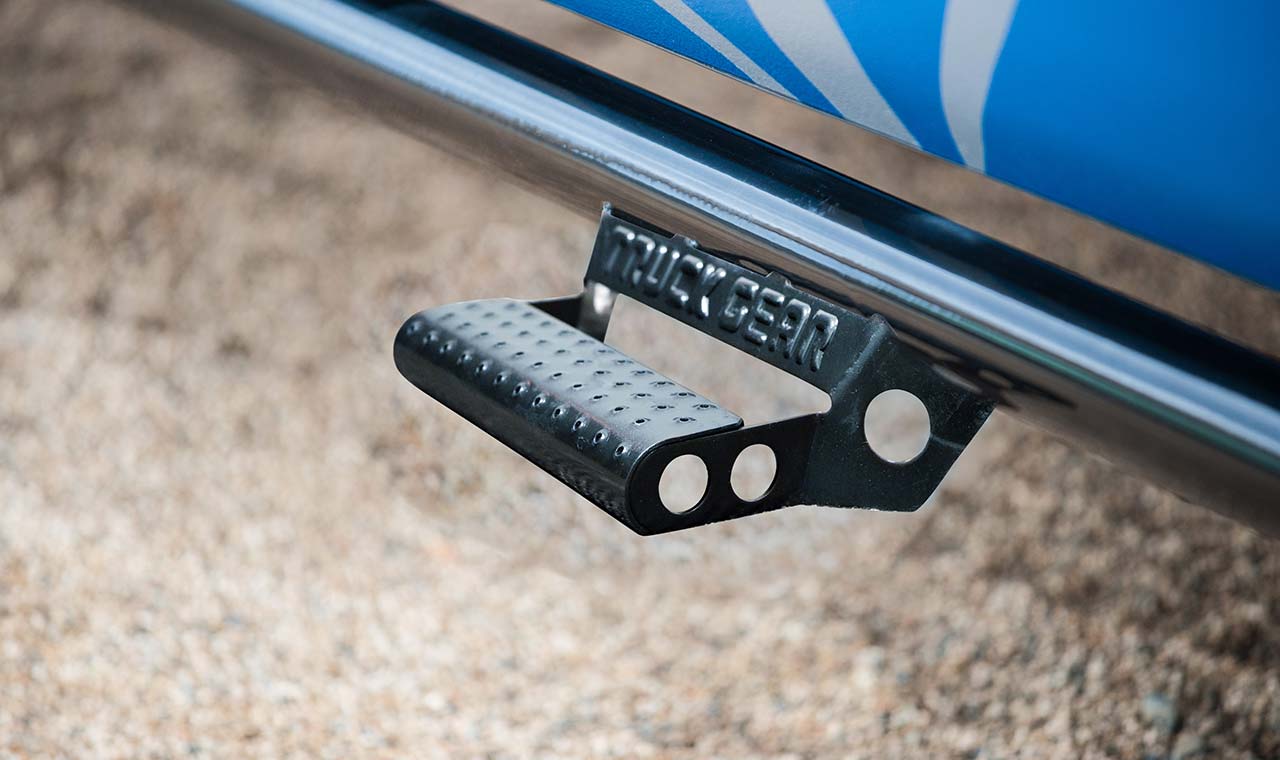 TRUCK GEAR by LINE-X Drop Steps