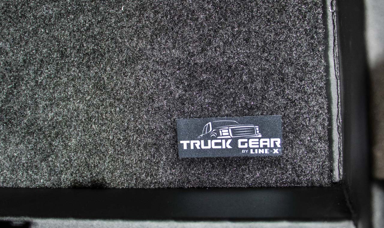 truck Crossover Toolbox Liner specifications