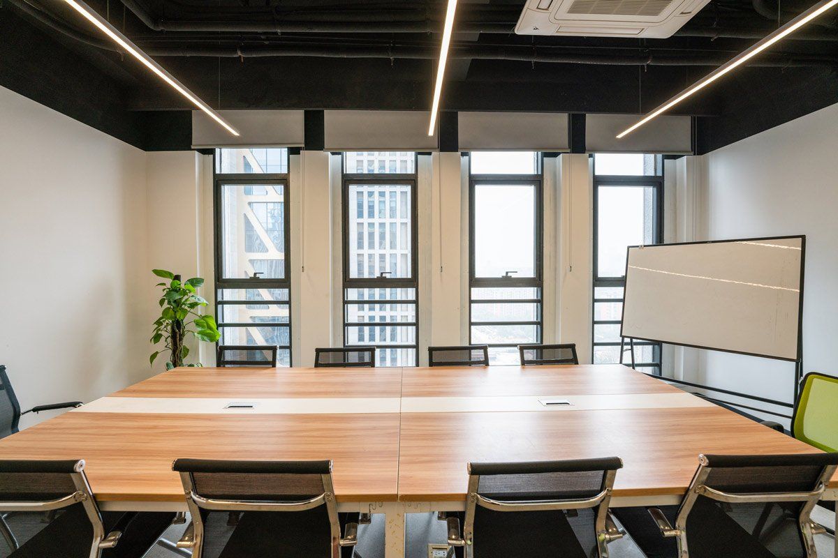 Empty modern conference room — Las Vegas, NV — CCC Facility Solutions LLC Empty modern conference room — Las Vegas, NV — CCC Facility Solutions LLC