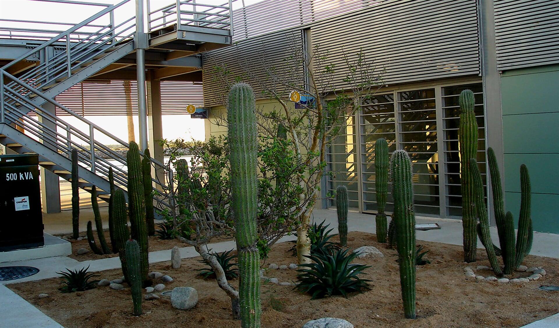 CONSTRUFORMA - PROYECTOS ARQUITECTÓNICOS