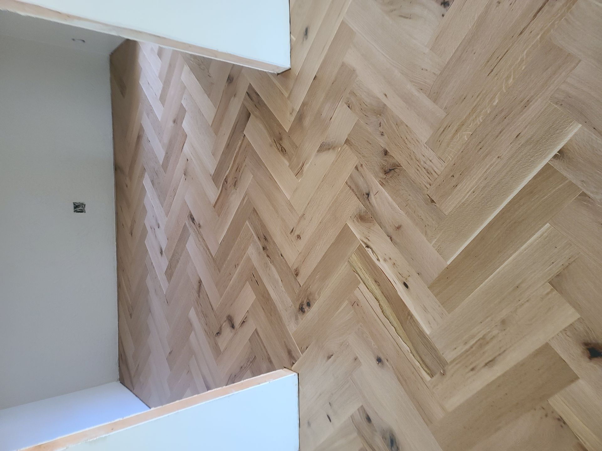 Laminate Flooring Installation