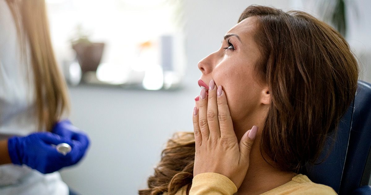 how to relieve tooth pain from Invisalign; dentist in Tarrytown, NY