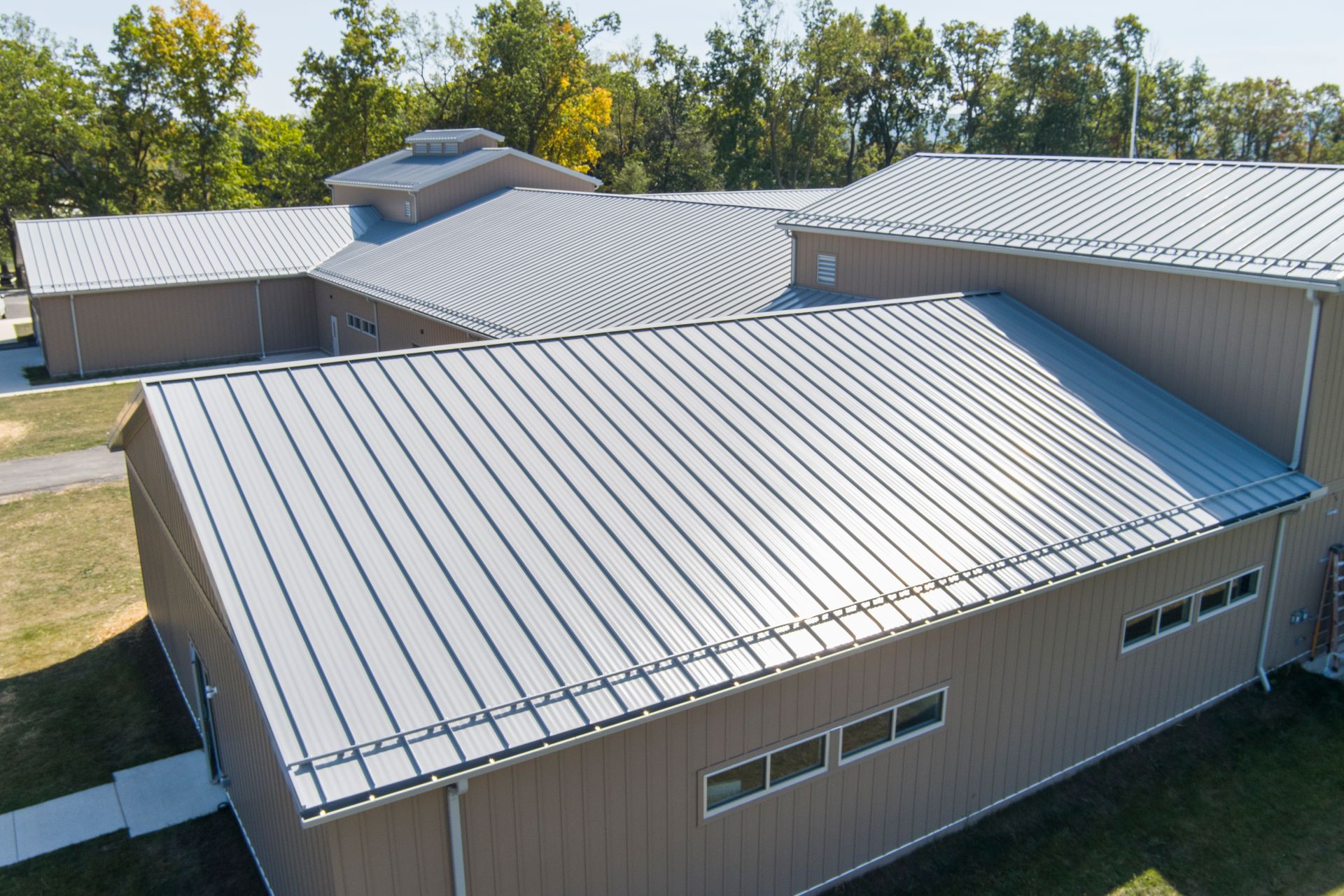 Pennsylvania Centre Hall Commercial Project | Midtech Standing Seam