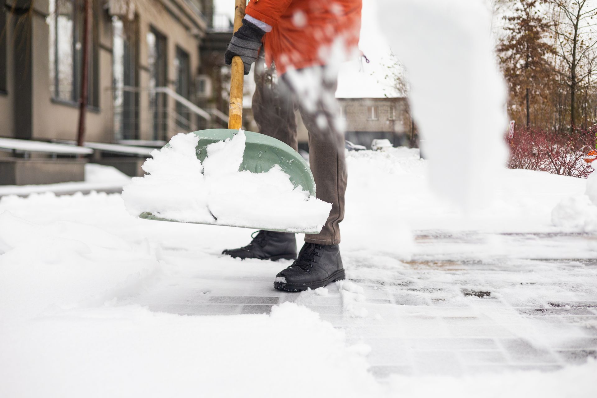 Snow Removal in Central Square, NY: What to Look for in a Reliable Service